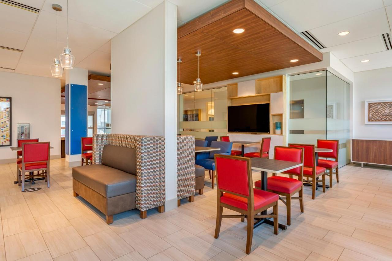 Holiday Inn Express & Suites - Phoenix Dwtn - State Capitol By Ihg Esterno foto