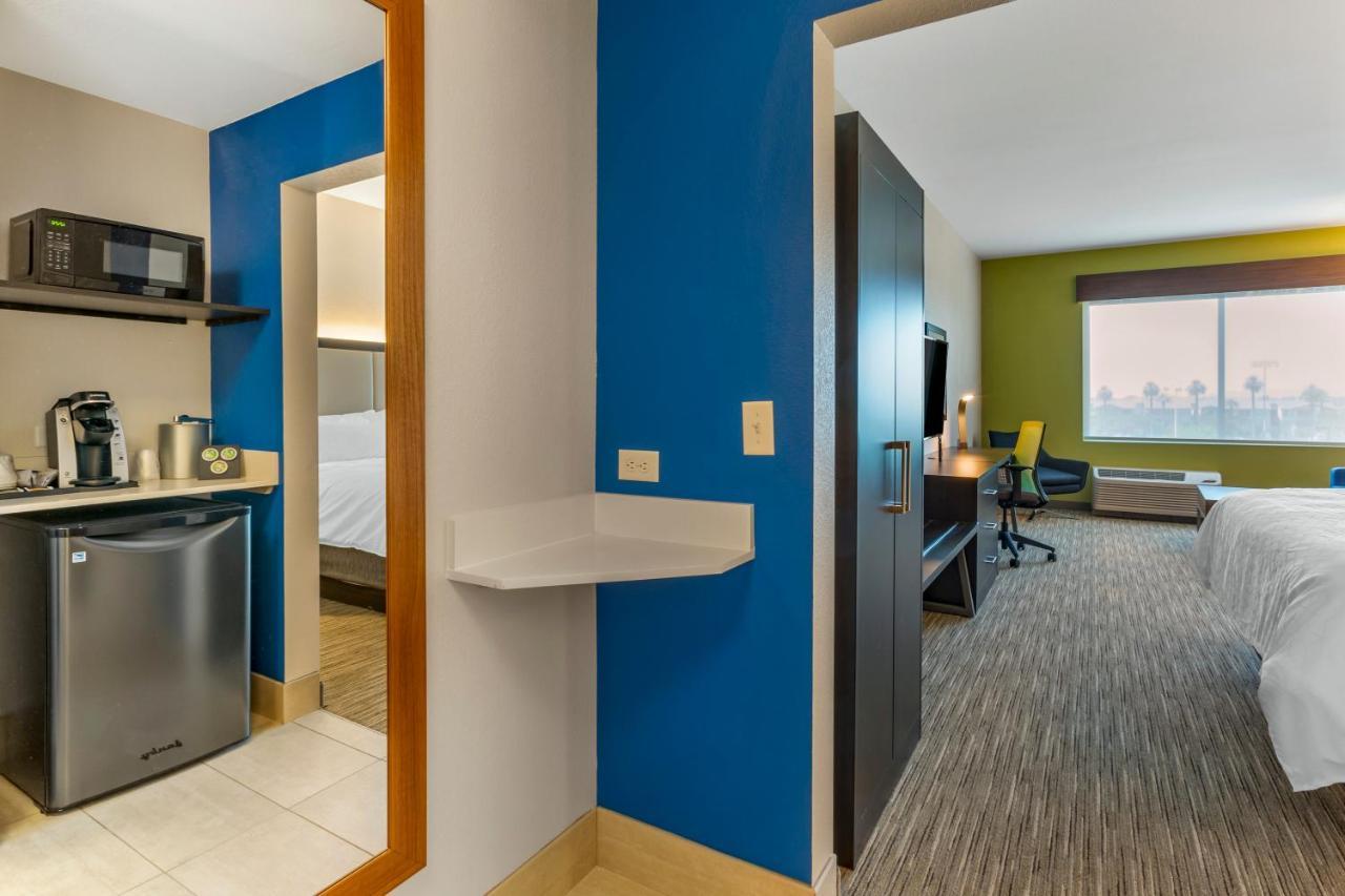 Holiday Inn Express & Suites - Phoenix Dwtn - State Capitol By Ihg Esterno foto