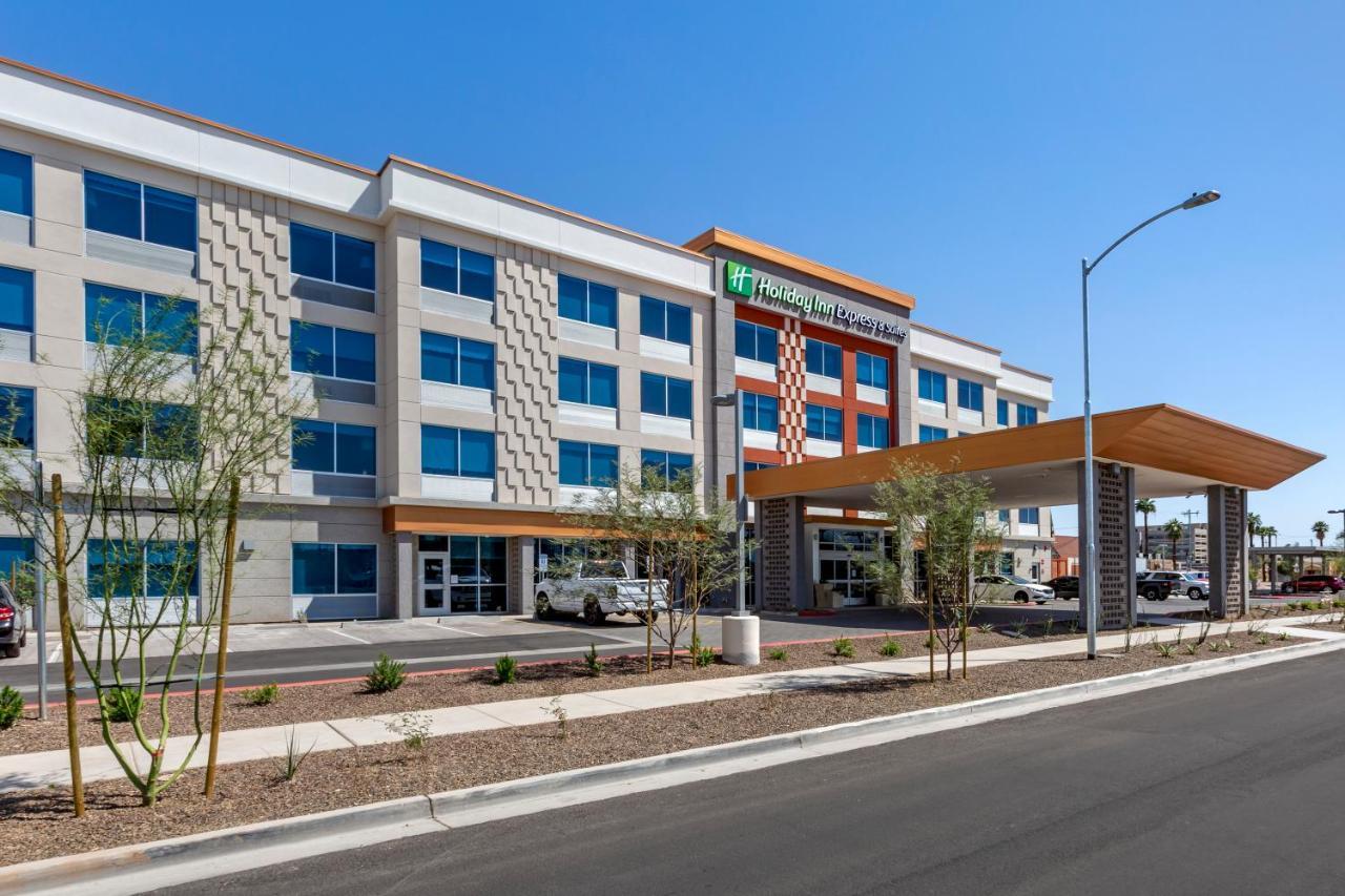 Holiday Inn Express & Suites - Phoenix Dwtn - State Capitol By Ihg Esterno foto
