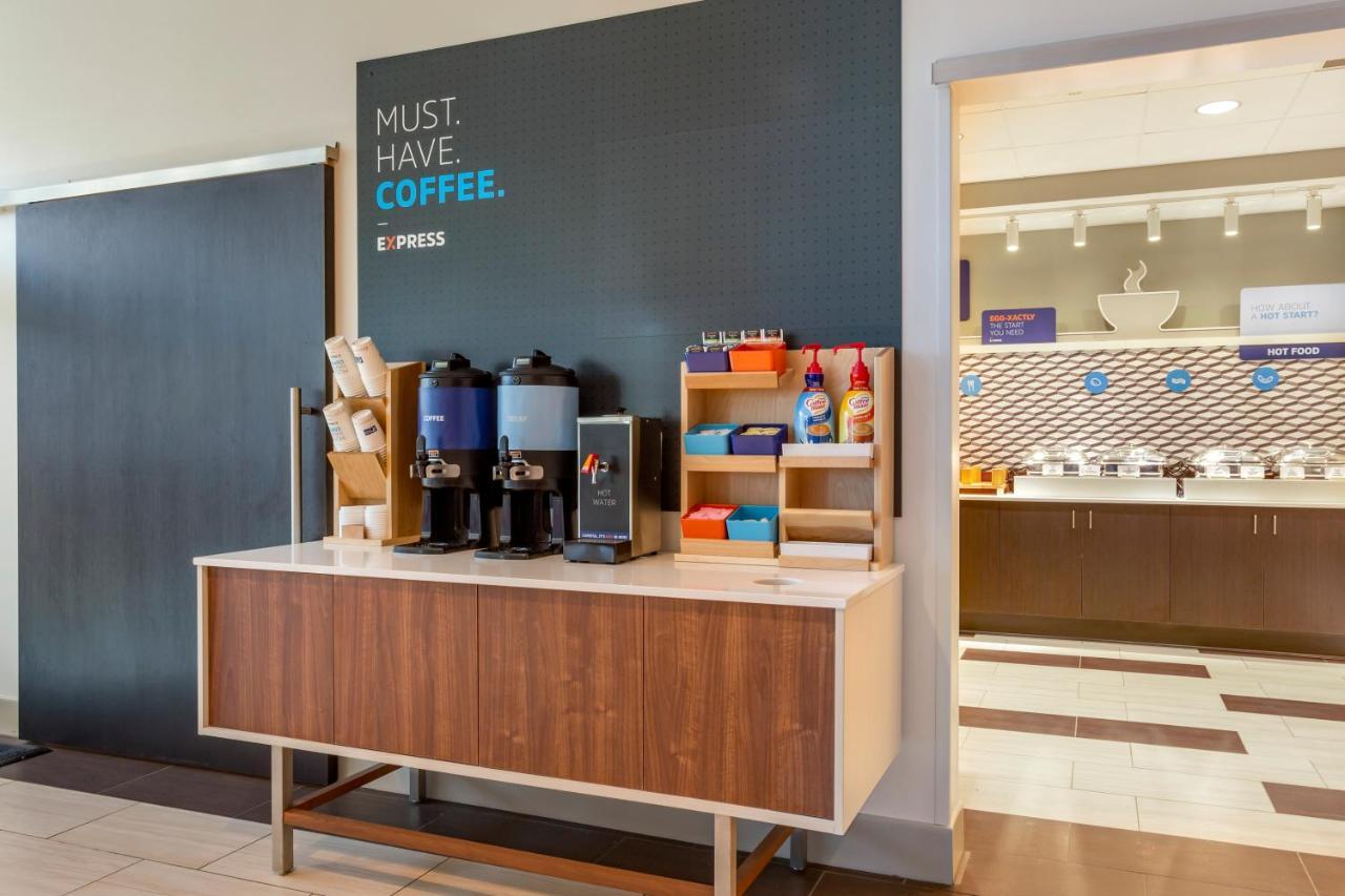Holiday Inn Express & Suites - Phoenix Dwtn - State Capitol By Ihg Esterno foto